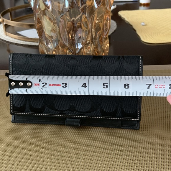 Coach long wallet with check book cover - Picture 9 of 16